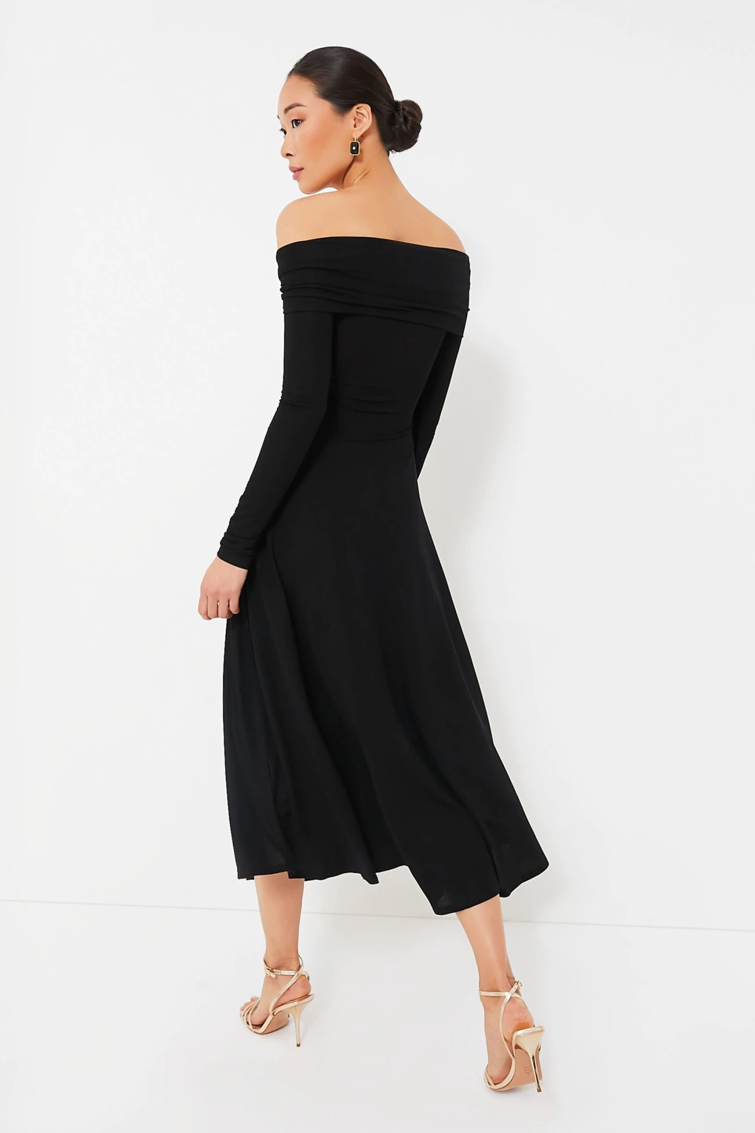 Black Off The Shoulder Maxi Dress - Image 4